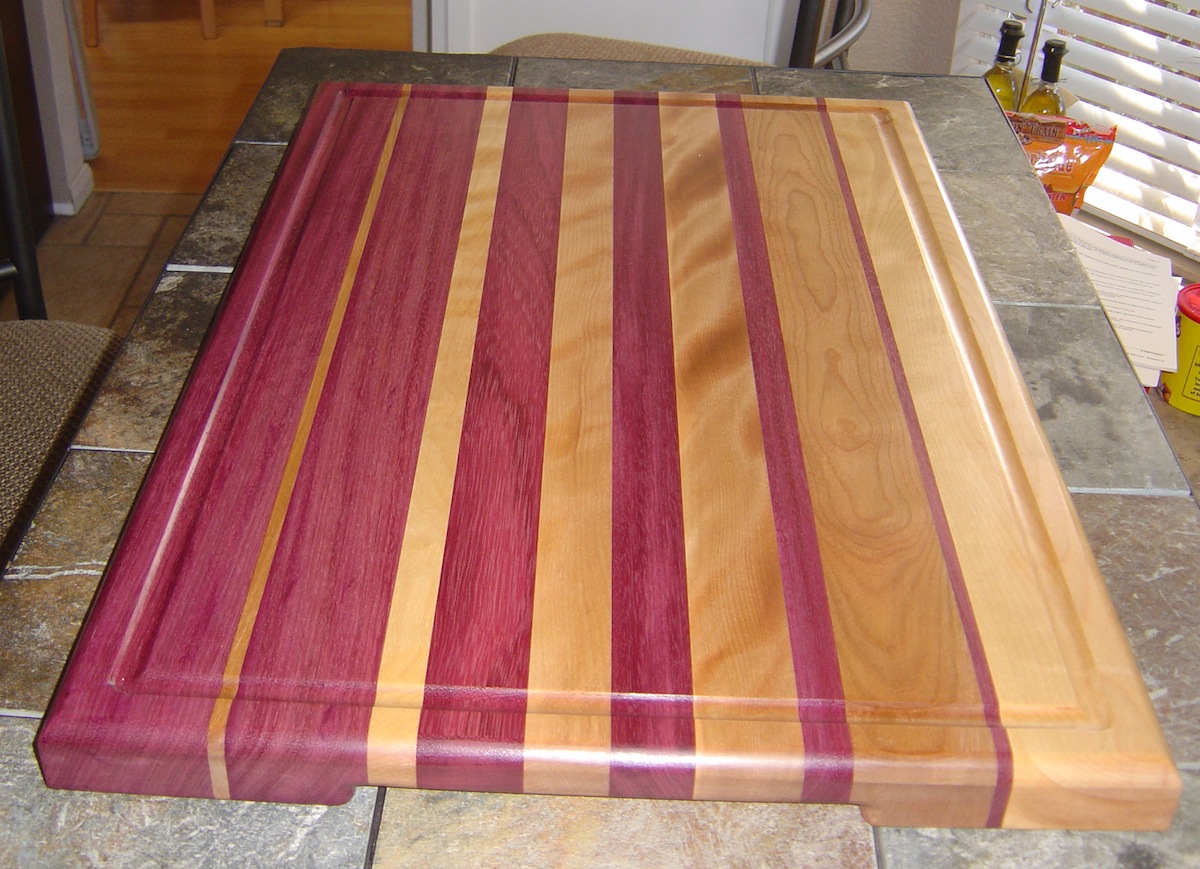 Long grain cutting board